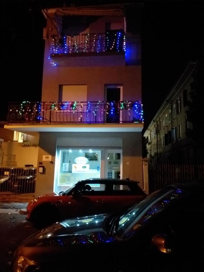 Venice Sanella *